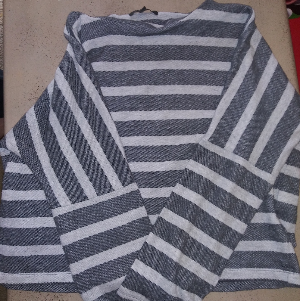 Banana Republic Pull over/Sweater